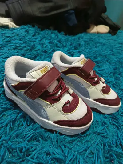 Zapatillas deportivas para niños Puma color burdeos - miniatura 1