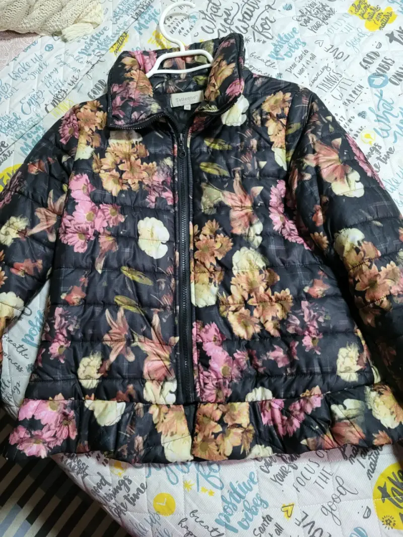 Chaqueta acolchada floral Tatienne para mujer