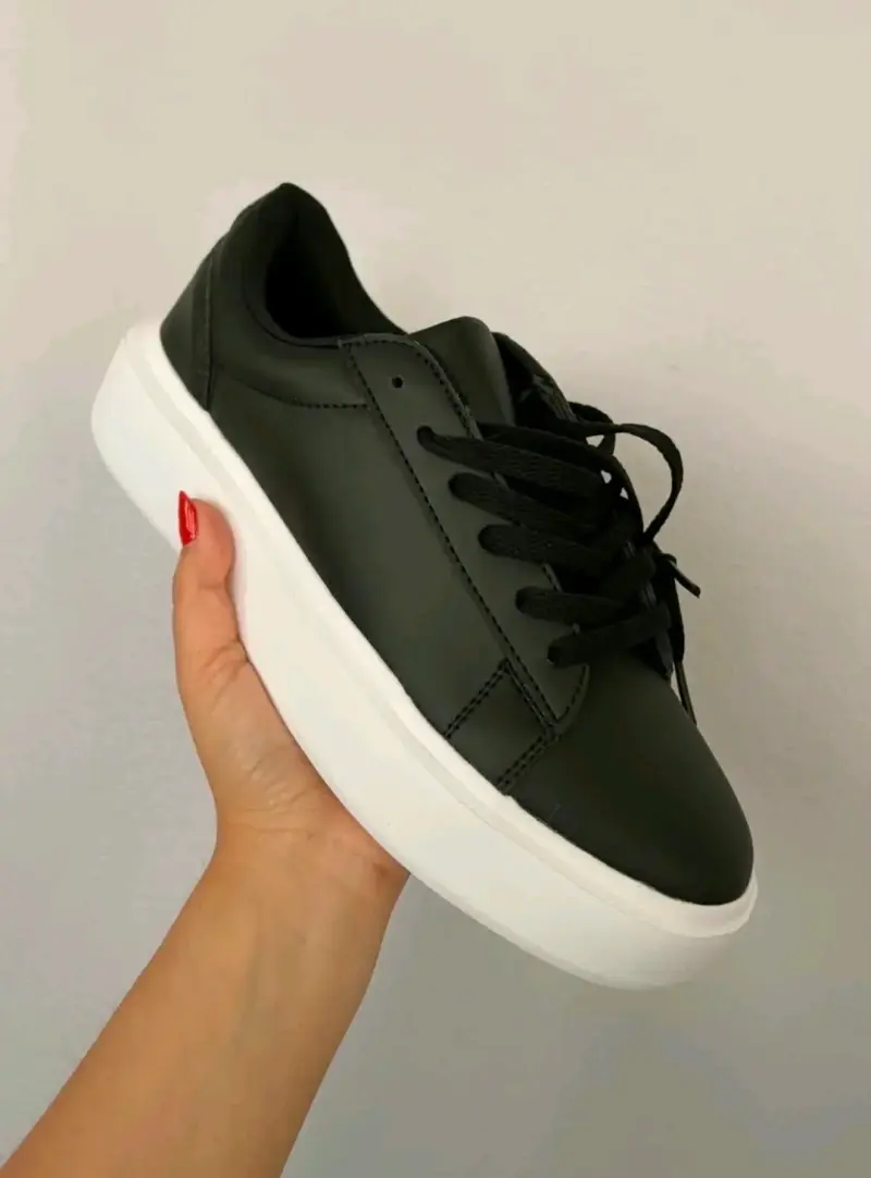 Zapatillas moda talla 38 nuevas - 1