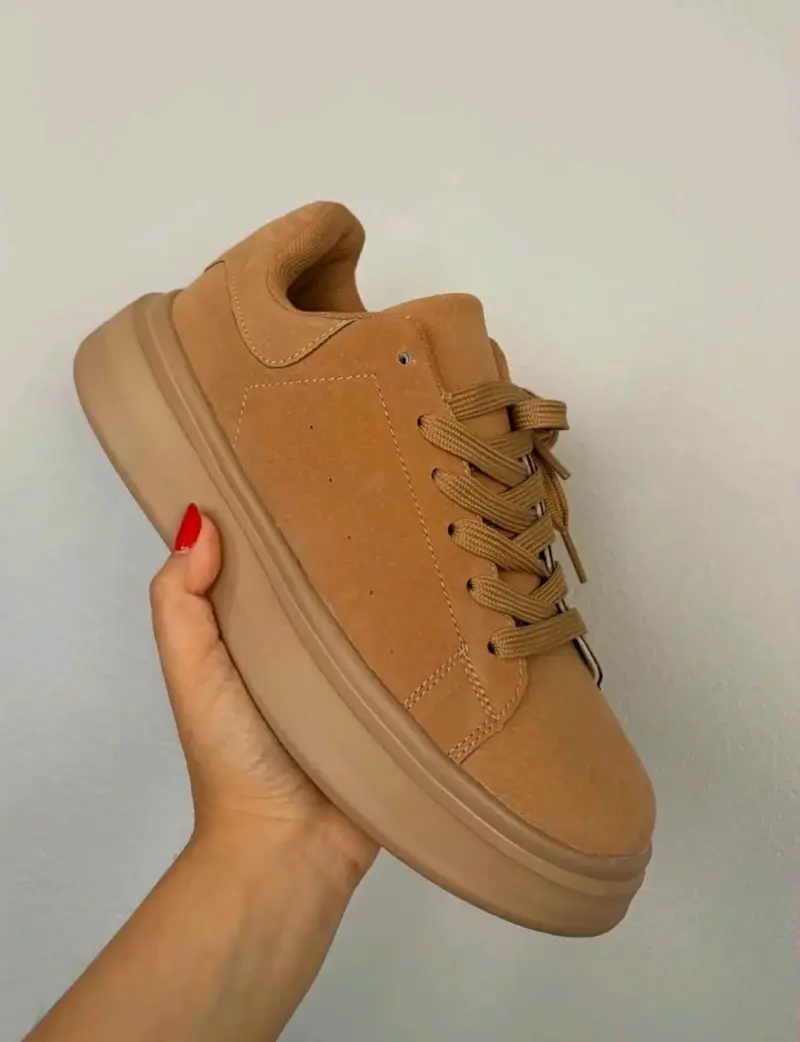 Zapatillas moda talla 38 nuevas - 2