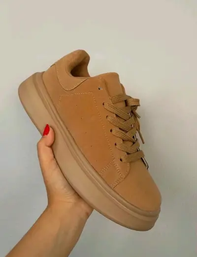 Zapatillas moda talla 38 nuevas - miniatura 2