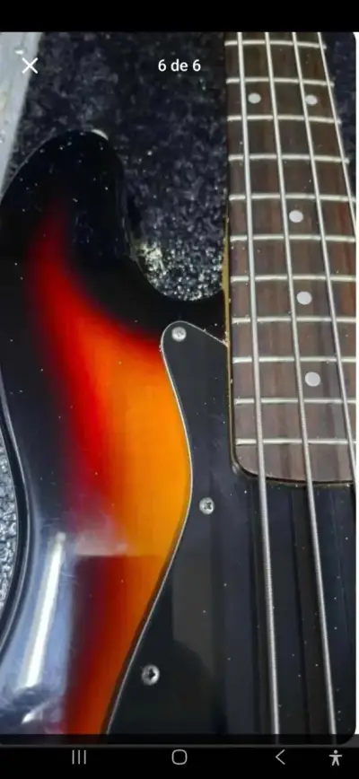 Bajo eléctrico estilo Jazz Bass sunburst - miniatura 4