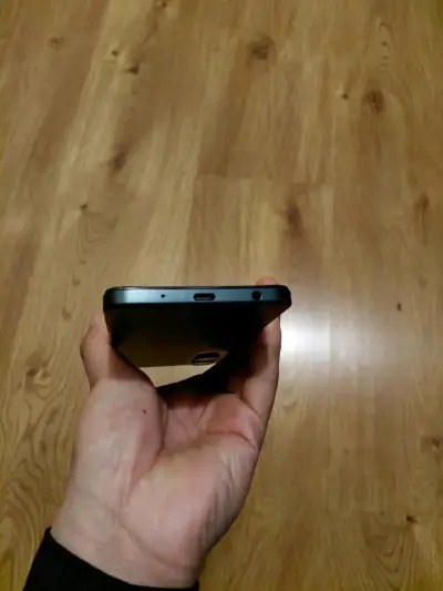 Se vende celular vivo y04 nuevo - miniatura 2