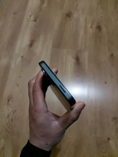 Se vende celular vivo y04 nuevo - miniatura 3