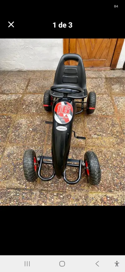 Go Kart a Pedales Bebesit Negro con Freno de Mano - miniatura 2