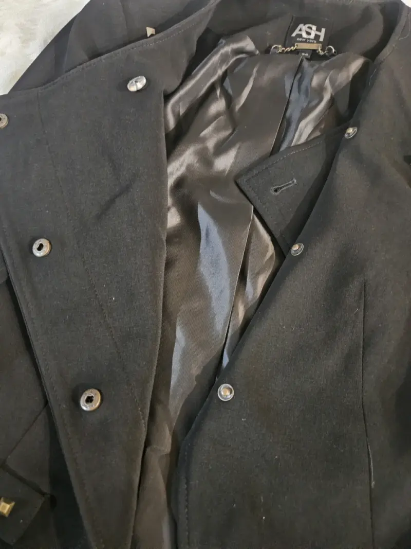 Chaqueta negra con tachuelas ASH - 4