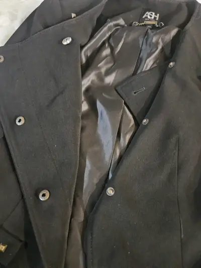 Chaqueta negra con tachuelas ASH - miniatura 4