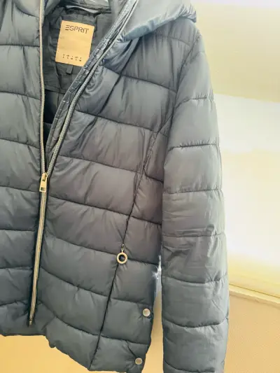 Chaqueta acolchada azul Esprit para mujer - miniatura 2
