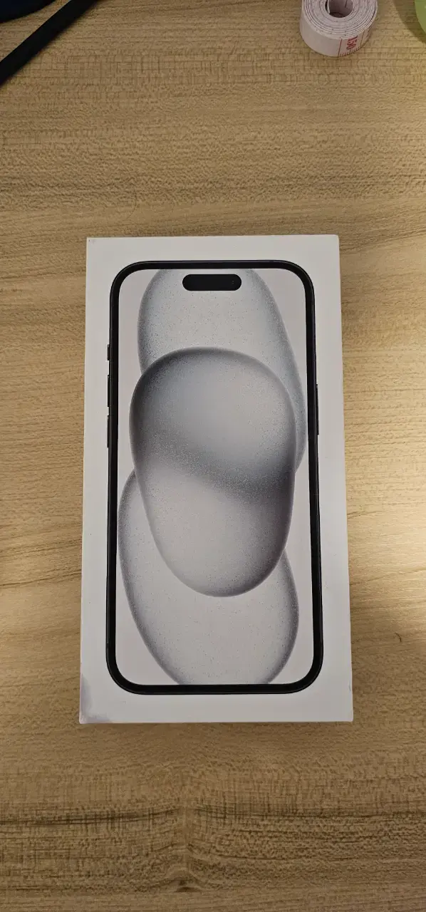 iPhone 15 Negro en Buen Estado - 3