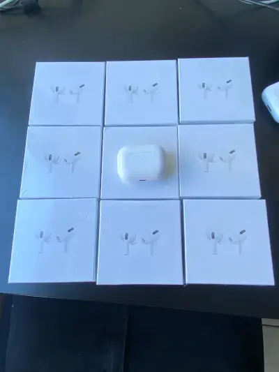 Auriculares inalámbricos con estuche de carga - miniatura 1