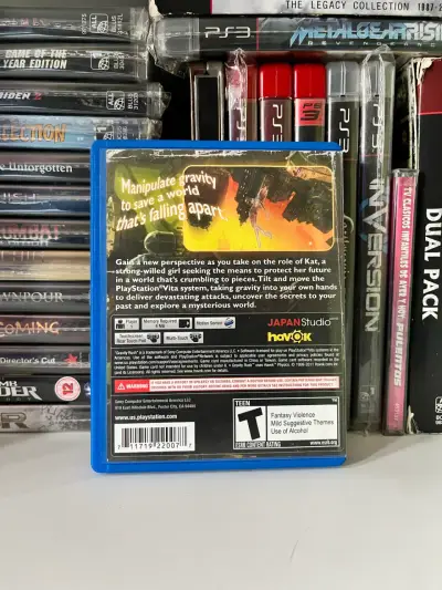 Juego PS Vita Gravity Rush en buen estado - miniatura 2