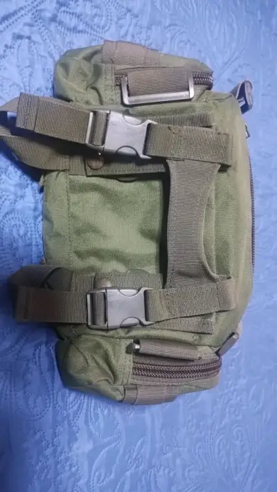 Riñonera táctica verde militar - miniatura 2
