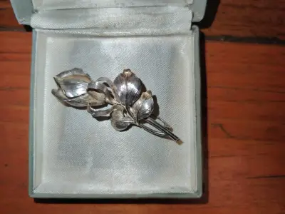 Broche de plata 950 en forma de flor vintage - miniatura 2