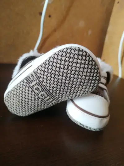 Zapatillas de bebé con forro de felpa - miniatura 2