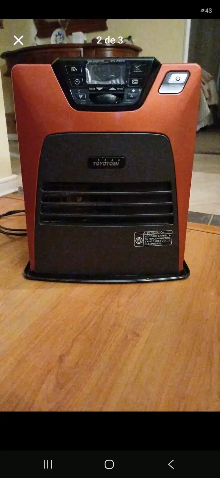 Estufa a parafina Toyotomi LC-33 naranja - 1