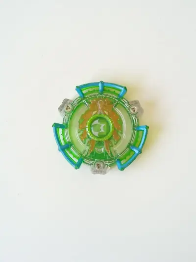 BEYBLADE EVIPERO E2 NINE GYRO MARCA HASBRO. - miniatura 1