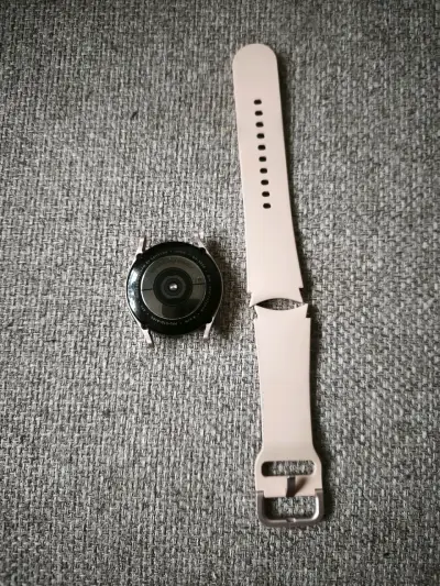 Reloj inteligente Samsung Galaxy Watch 4 rosa - miniatura 2