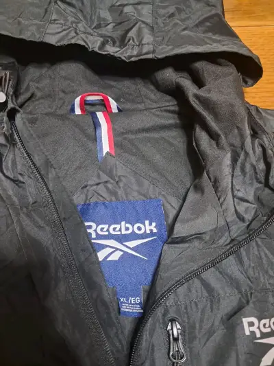 Chaqueta cortaviento negra Reebok talla XL - miniatura 4
