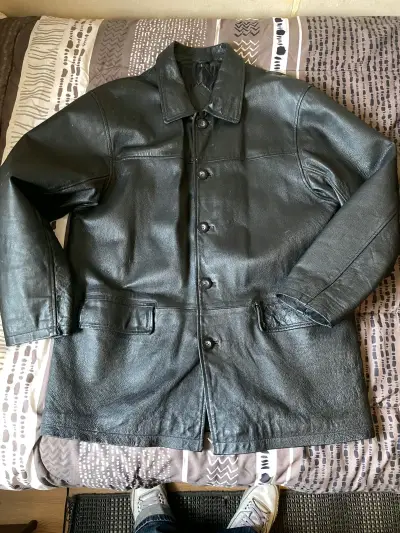 Chaqueta de cuero negra para hombre talla L - miniatura 1