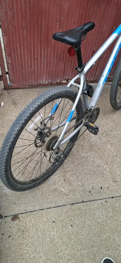 Bicicleta Trek Gris marlyn 4 - miniatura 4