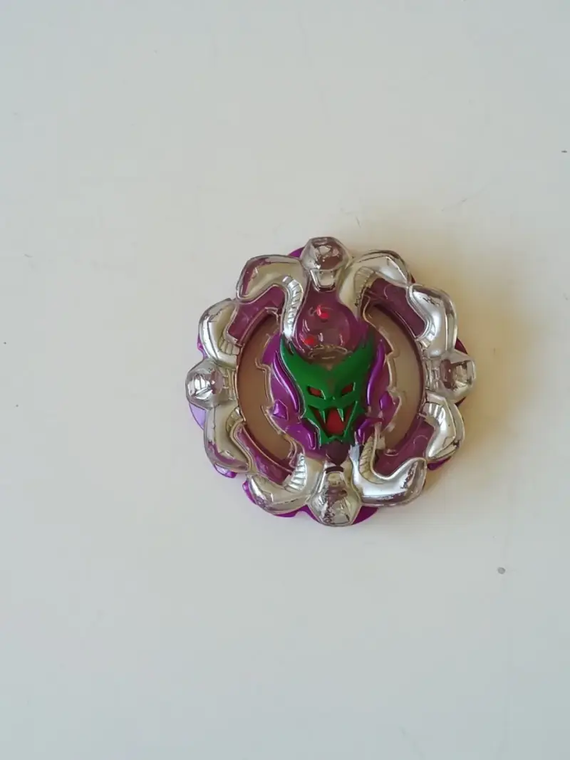 BEYBLADE BURST TURBO TYPHON T4 MARCA HASBRO