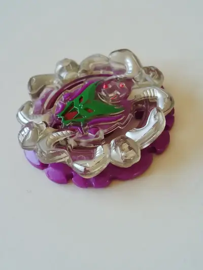 BEYBLADE BURST TURBO TYPHON T4 MARCA HASBRO - miniatura 2