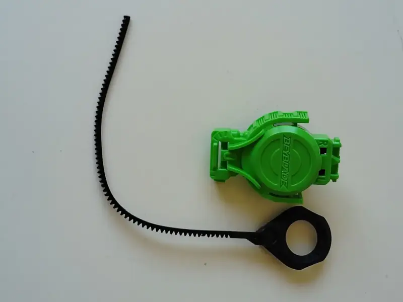 BEYBLADE BURST TURBO TYPHON T4 MARCA HASBRO - 5