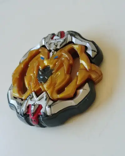 BEYBLADE HERCULES H4 MARCA HASBRO. - miniatura 2