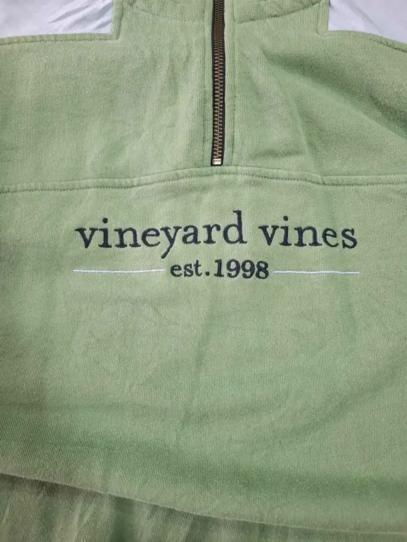 Polerón verde Vineyard Vines con cierre - 4