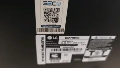 Televisor LG 49 pulgadas LED Smart TV - miniatura 3