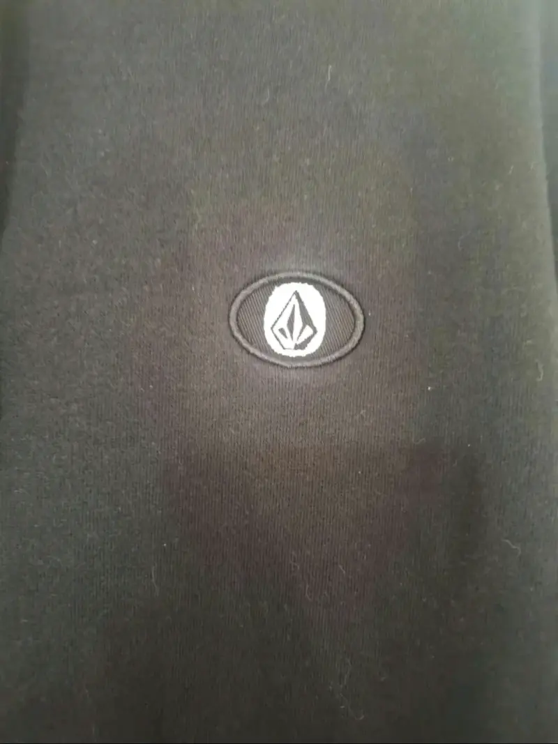 Polerón con capucha negro Volcom para hombre - 4