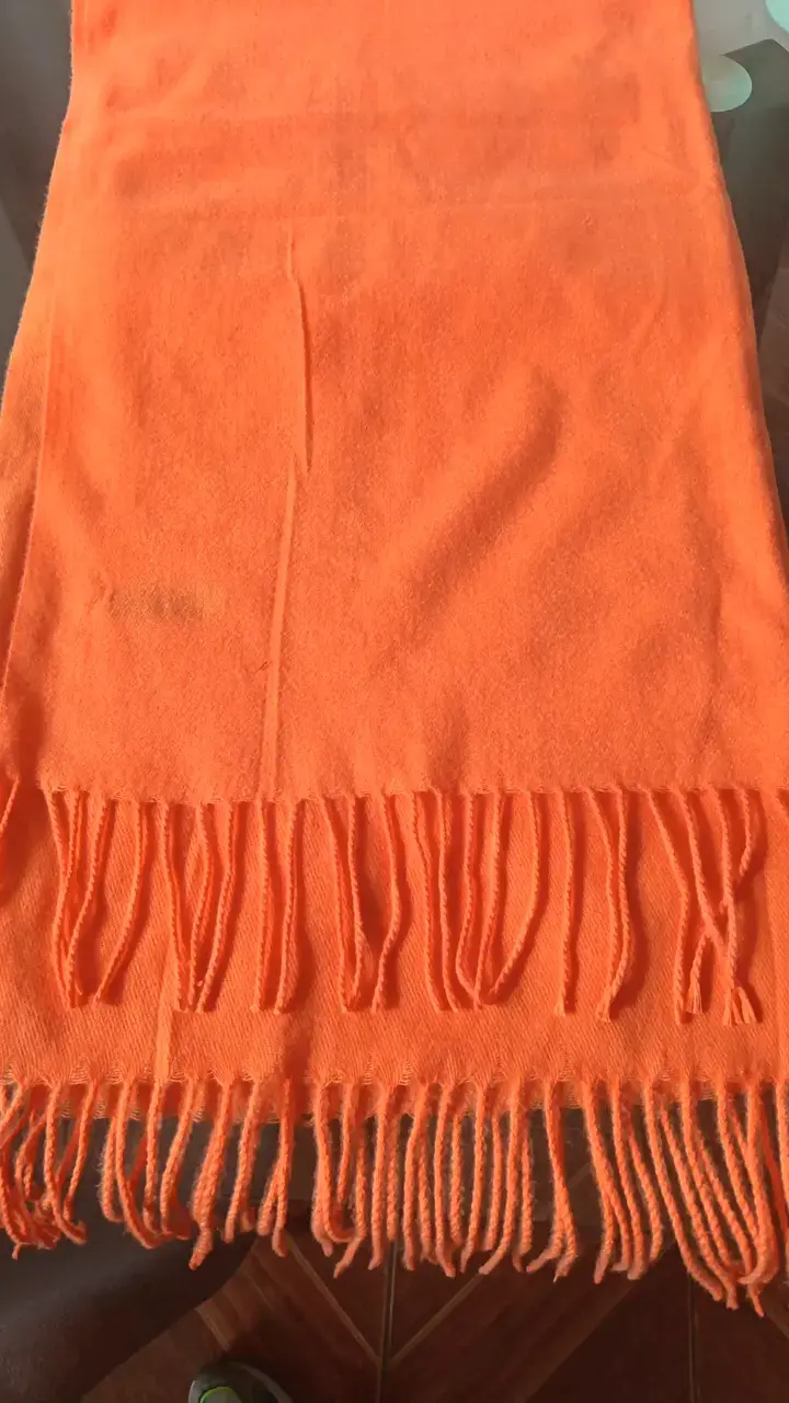 Bufanda de lana naranja con flecos - 1