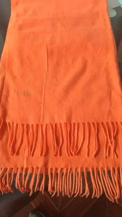 Bufanda de lana naranja con flecos - miniatura 1