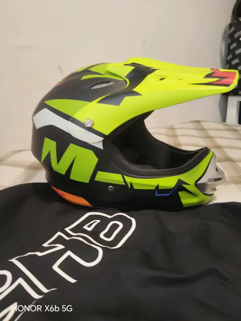 Casco de Niño - 1