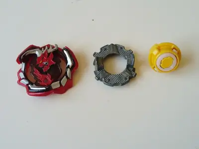 BEYBLADE OGRE 04 MARCA HASBRO. - miniatura 1