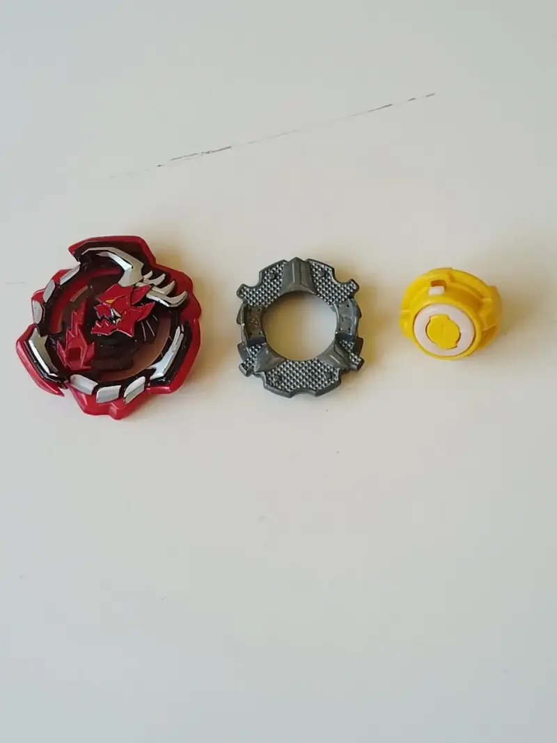 BEYBLADE OGRE 04 MARCA HASBRO. - 3