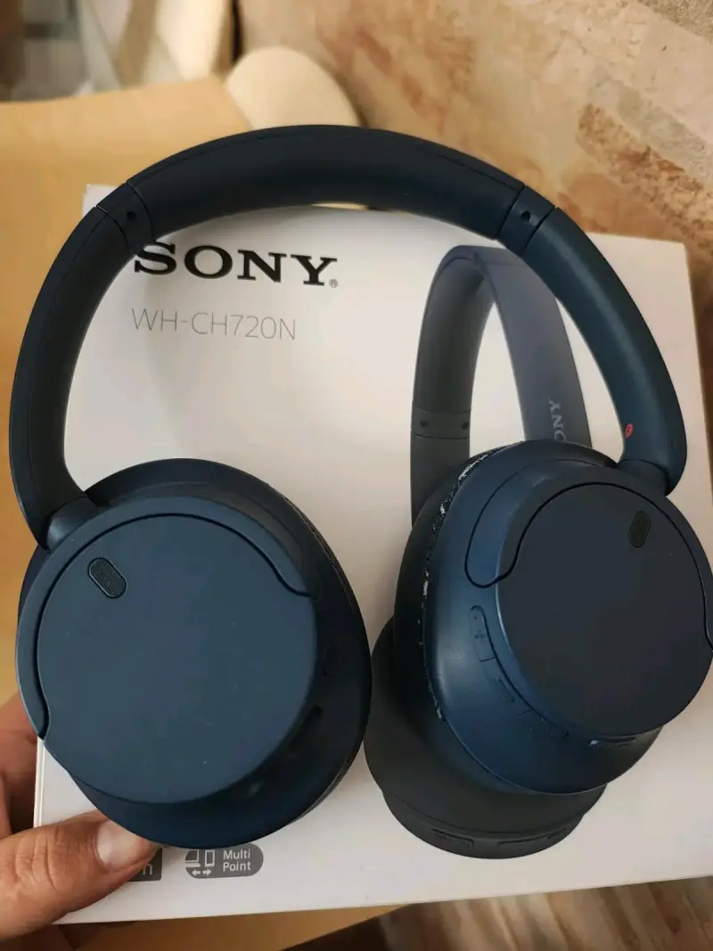 Audífonos inal. Sony WH-CH720N con cancelaci