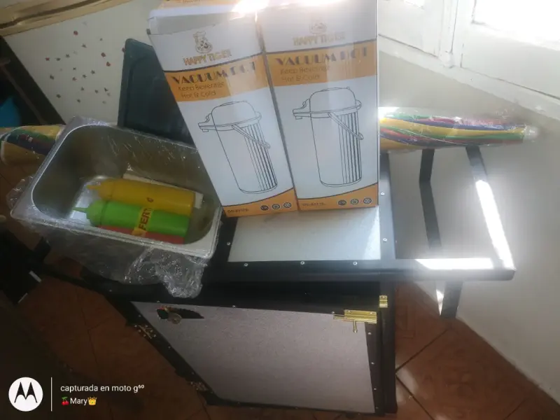Carro de Comida Rápida con Accesorios - 2