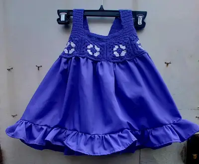 Poleras de niña con detalles tejidos a crochet - miniatura 2