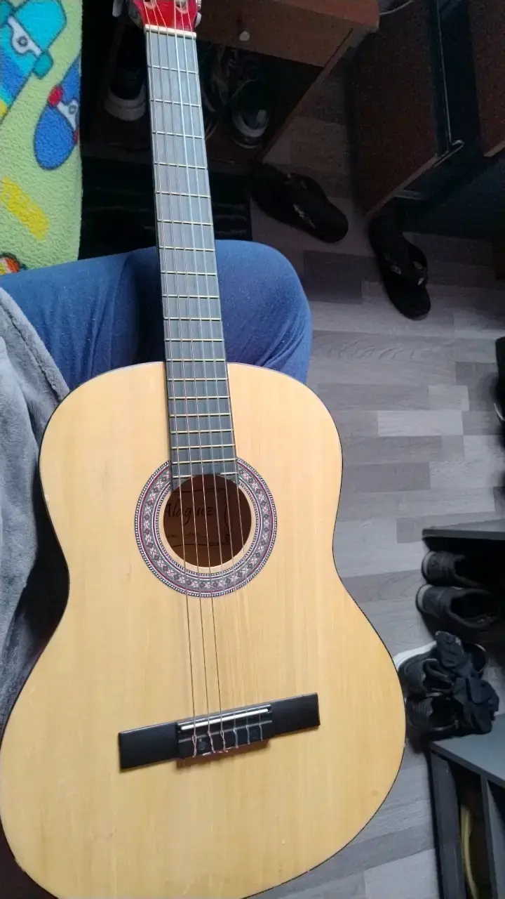 Guitarra clásica acústica color natural - 1