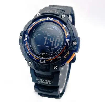 Reloj digital Casio con brújula y termómetro - miniatura 3