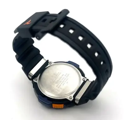 Reloj digital Casio con brújula y termómetro - miniatura 4