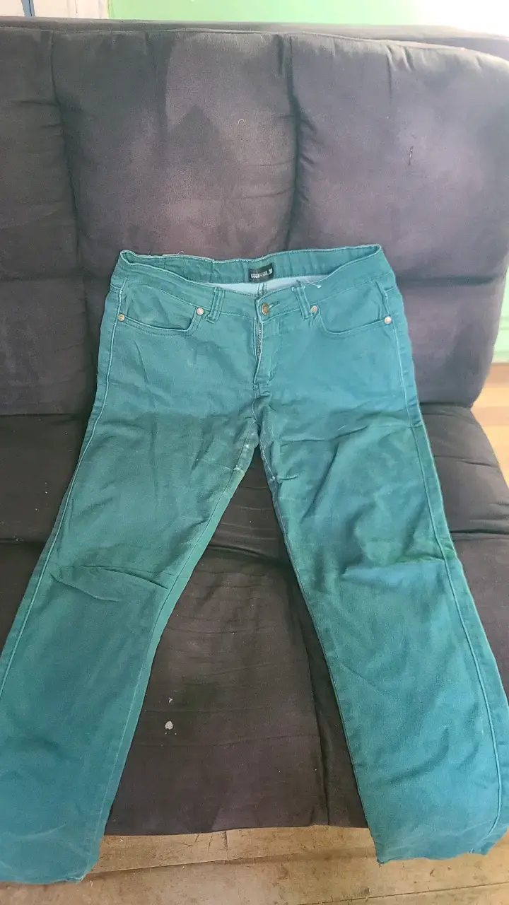Jeans verdes para mujer en buen estado - 1