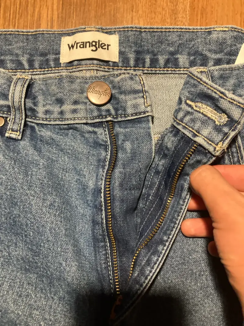 Jeans Wrangler clásicos para hombre 30x32 - 4