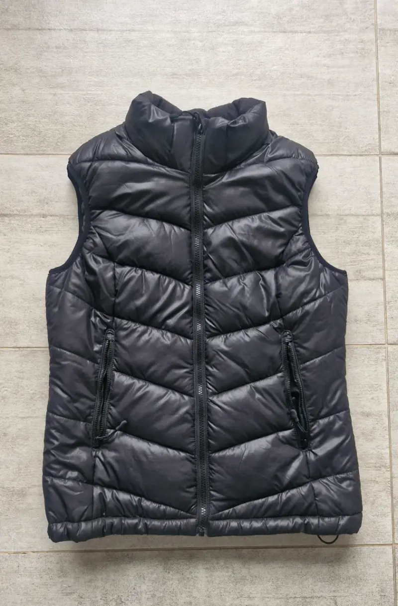 Chaqueta s/manga Acolchado Negro H&M Sport Talla M - 2