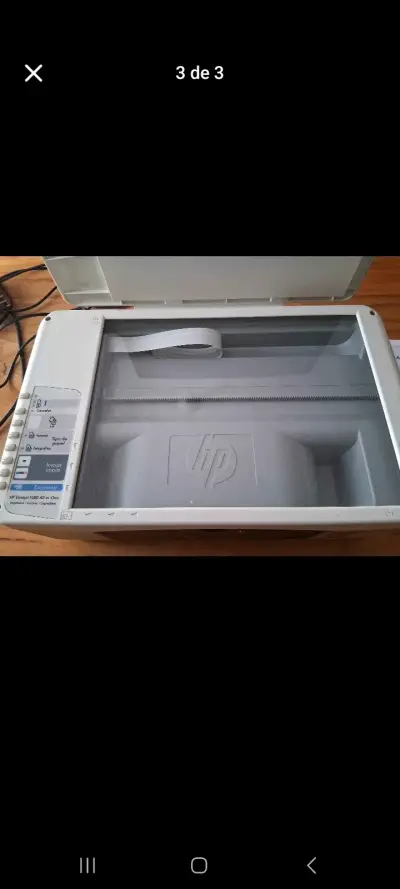 Impresora multifuncional HP Deskjet F380 usada - miniatura 3