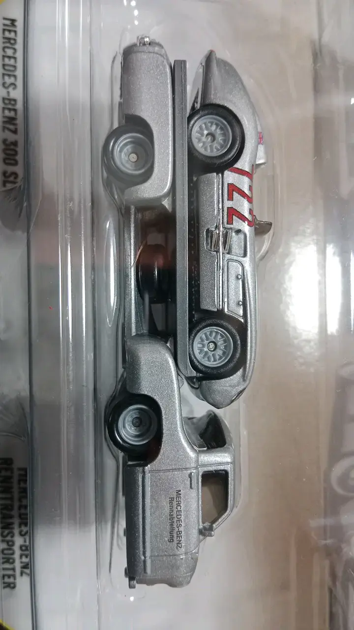 Hot Wheels Team Transport Mercedes-Benz 300 SLR - 4
