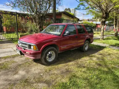 Chevrolet Blazer 4x2 - miniatura 2