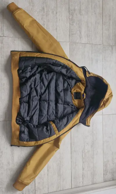 Chaqueta H&M amarilla con capucha - miniatura 2