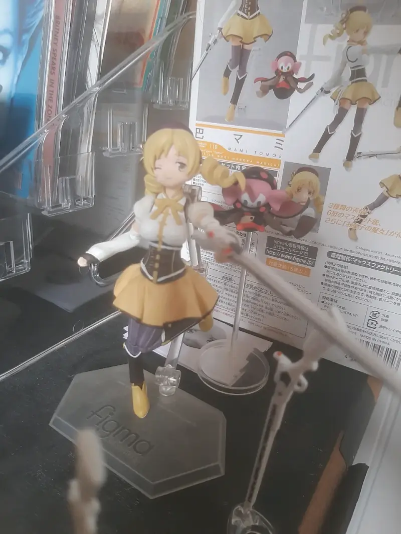 Figura articulada Figma Mami Tomoe con accesorios - 2